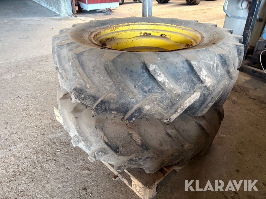 Landbrugsdæk Michelin 13.6 R28 2 Styk