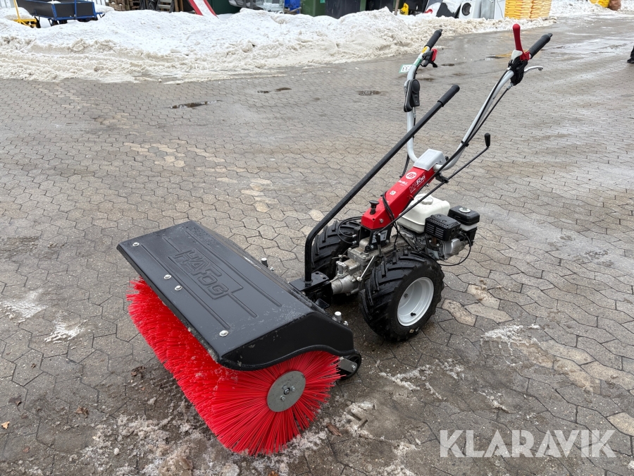 Fejemaskine og redskabsbærer Emak BRIK1S med fræser