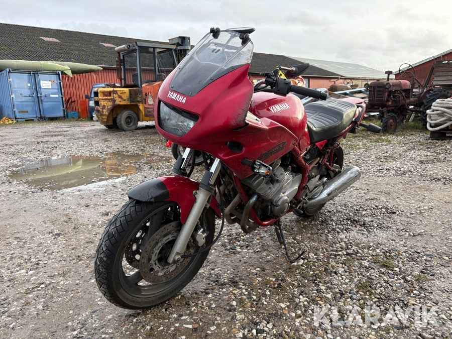 Motorcykel Yamaha XJ 600