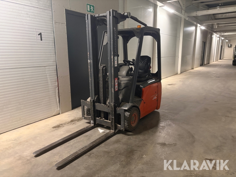 Gaffeltruck Linde E15-01