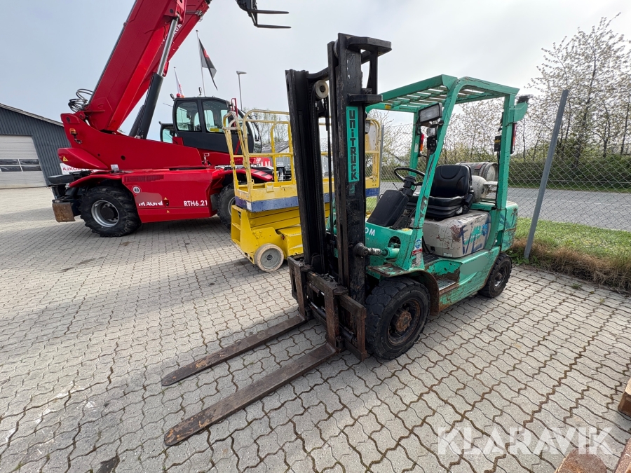 Truck Mitsubishi FG 25