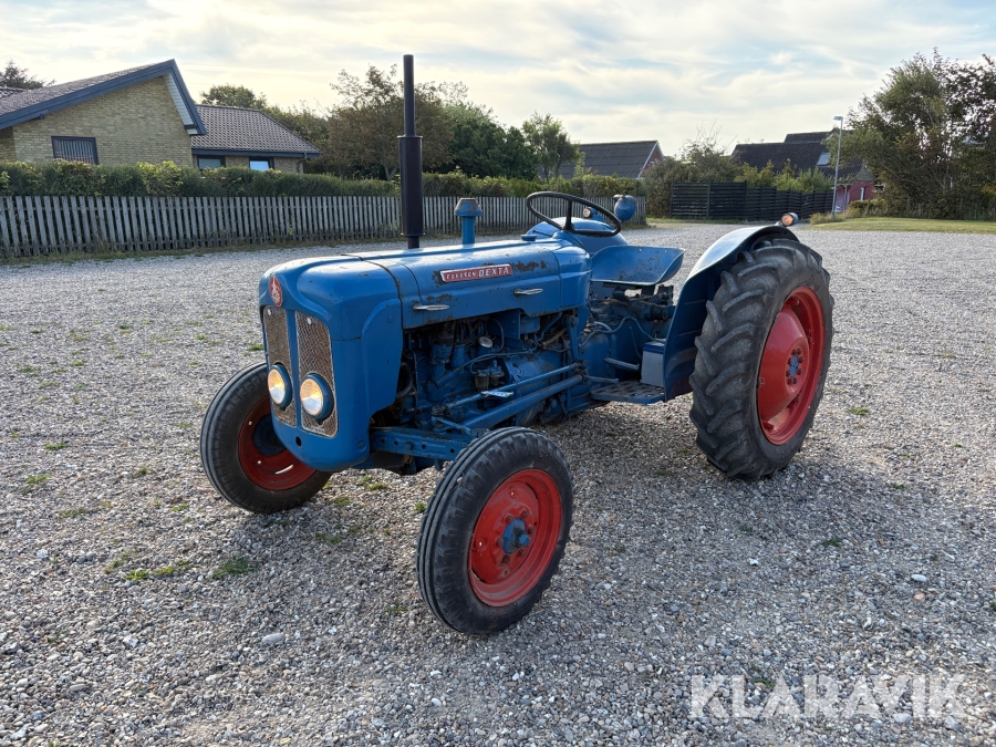 Veterantraktor Fordson Dexta