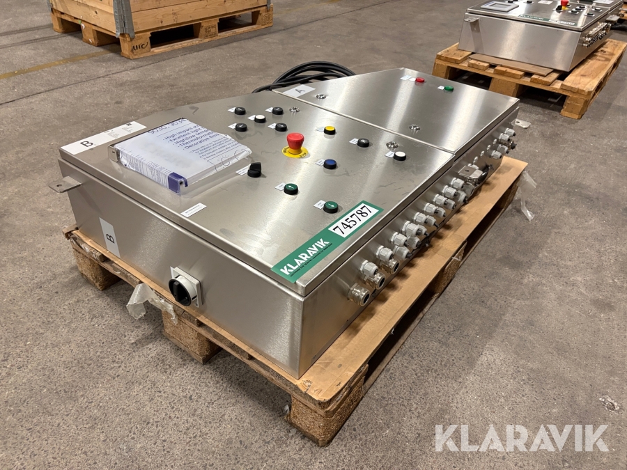 PLT styreskab Allen-Bradley PanelView Plus 600