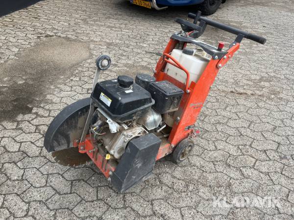 Asfaltskærer Husqvarna FS400LV