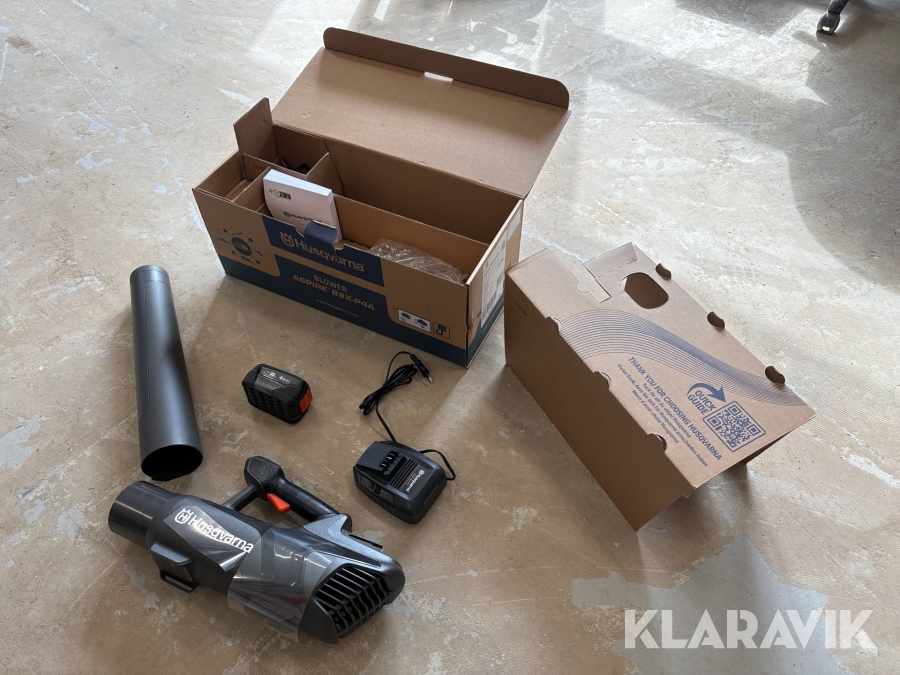 Løvblæser Husqvarna B8X-P4A