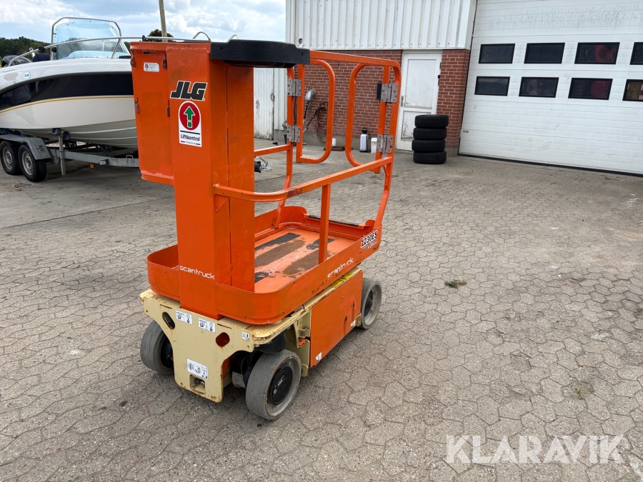 Bomlift JLG 1230 ES