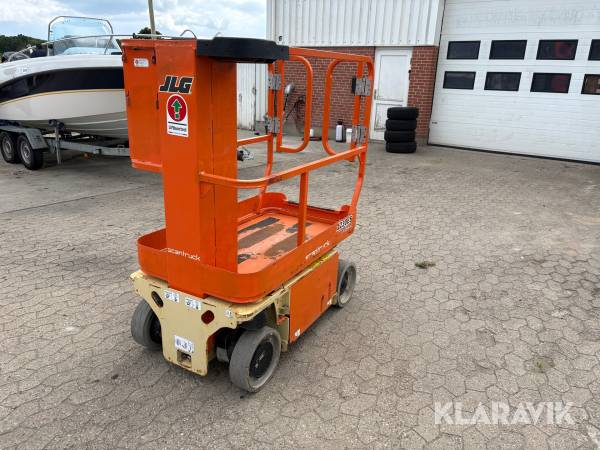 Bomlift JLG 1230 ES