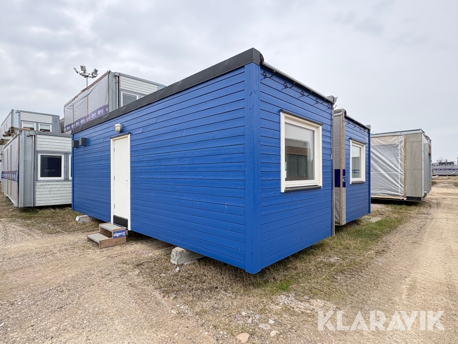 Dobbelt modul med bad og toilet