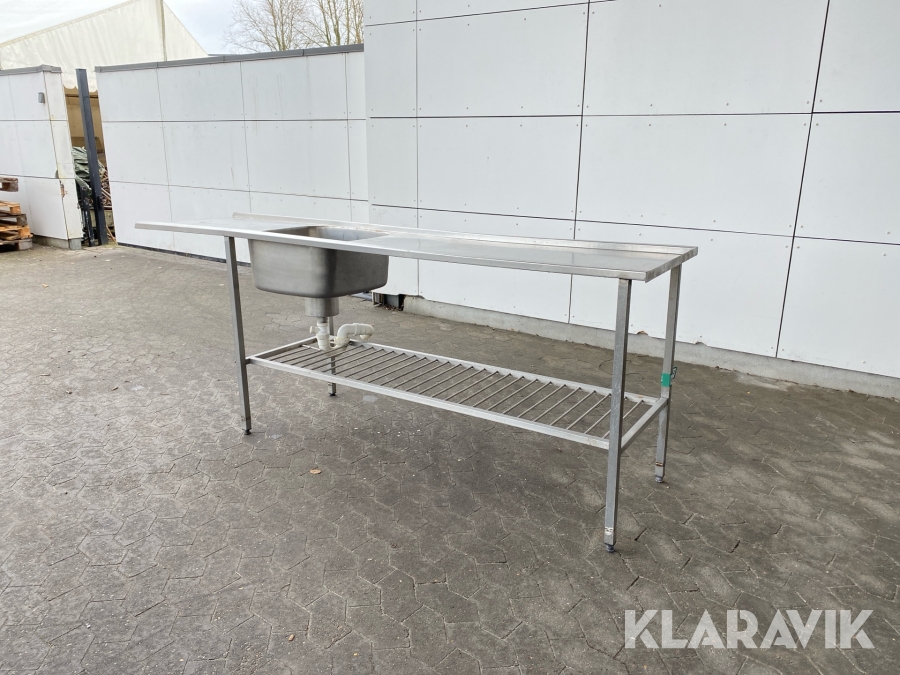 Stålbord med vask