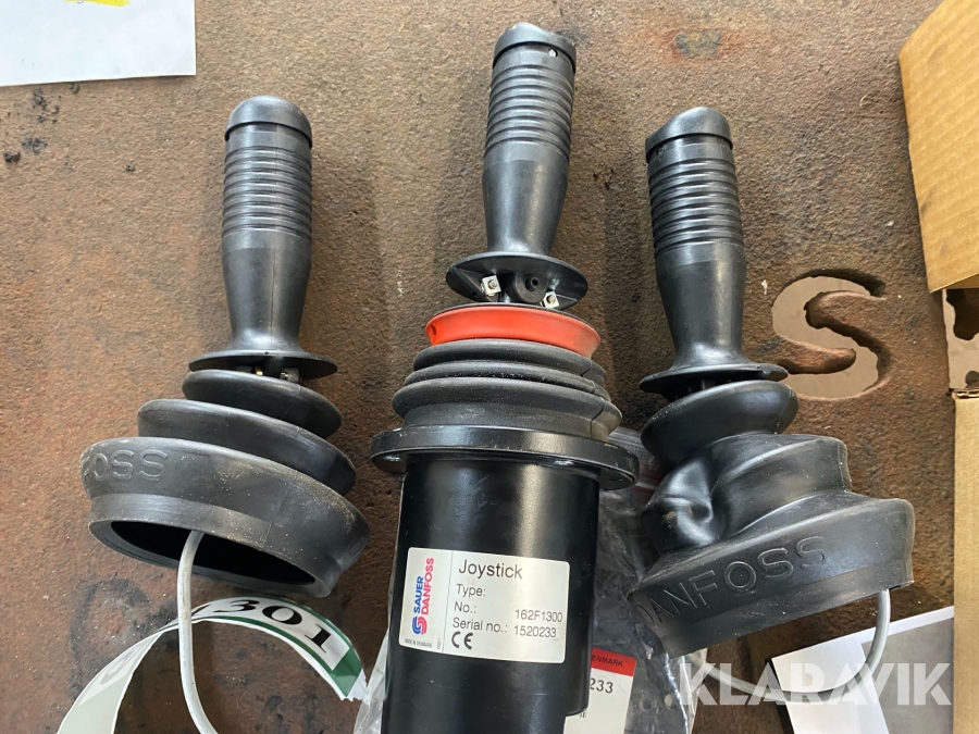 Joystick Sauer Danfoss 3 stk