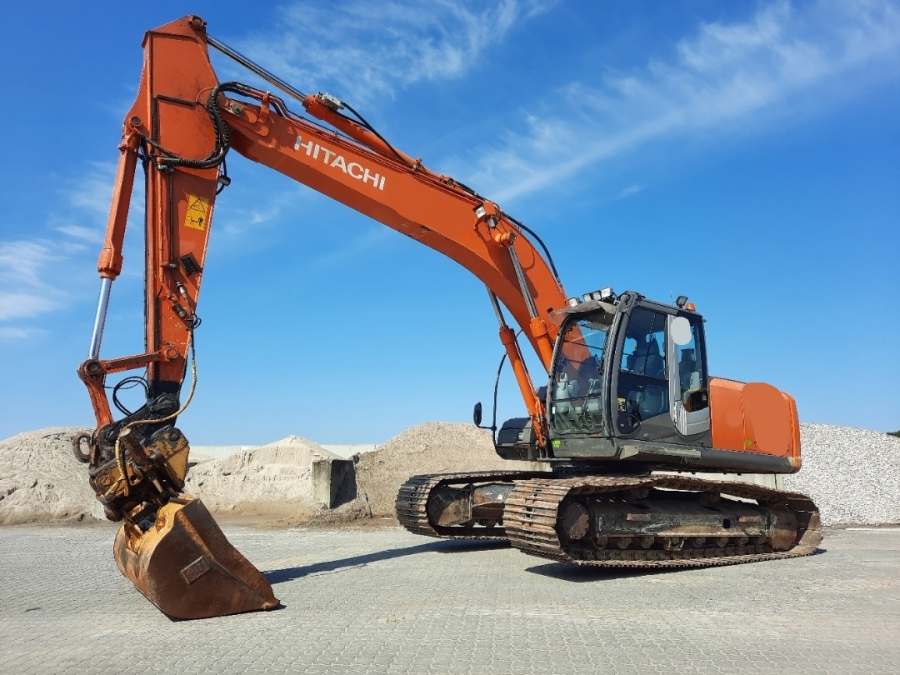 Gravemaskine 22 tons med planerskovl