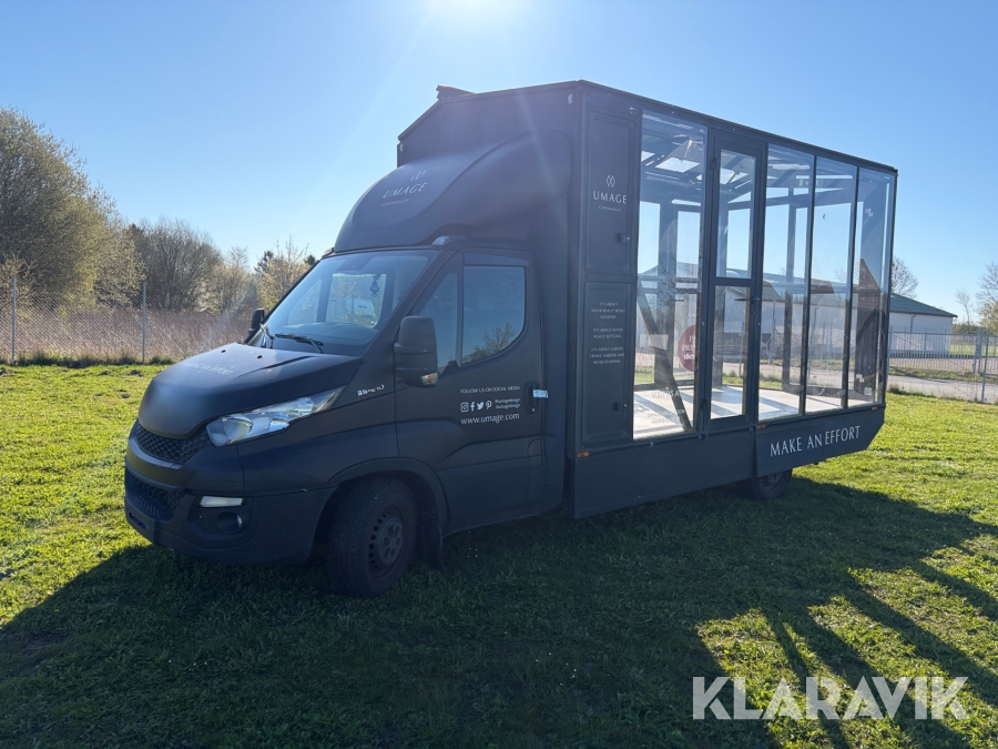 Varebil Iveco Daily mobil showroom