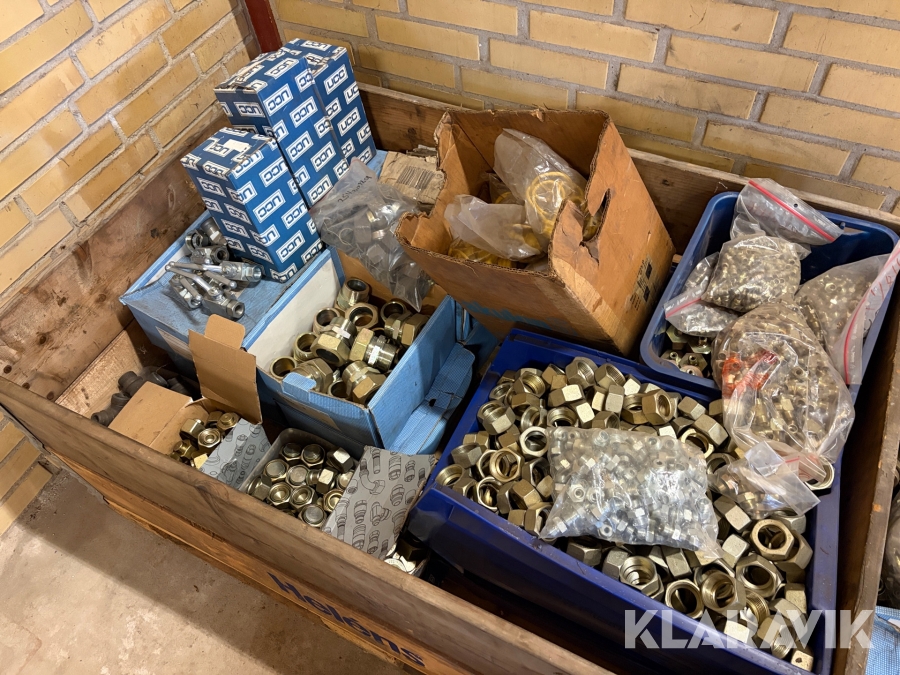 Lot - Fittings, filterhuse, propper til lynkoblinger og kuglehaner - 1 palle