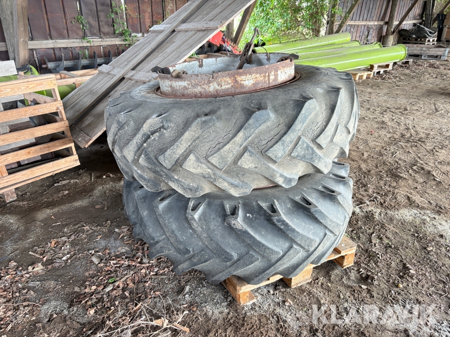 Traktorhjul Continental Tractor 16.9-30 6PR med fælg 2 styk 