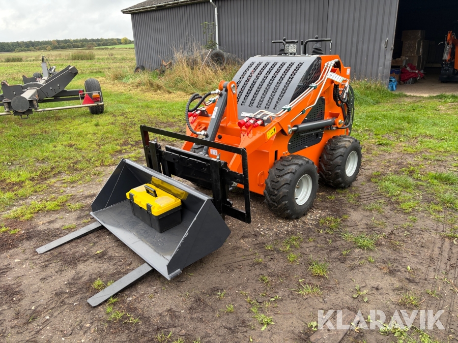 Minilæsser SDTW TW380T med gafler og skovl