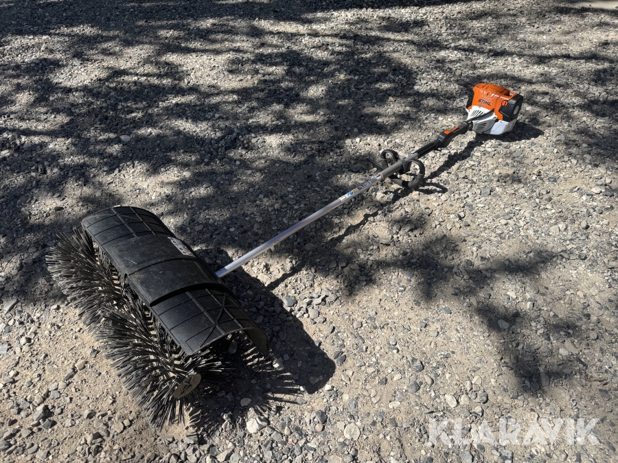 Kombimaskine Stihl KM 131R med børstevalse