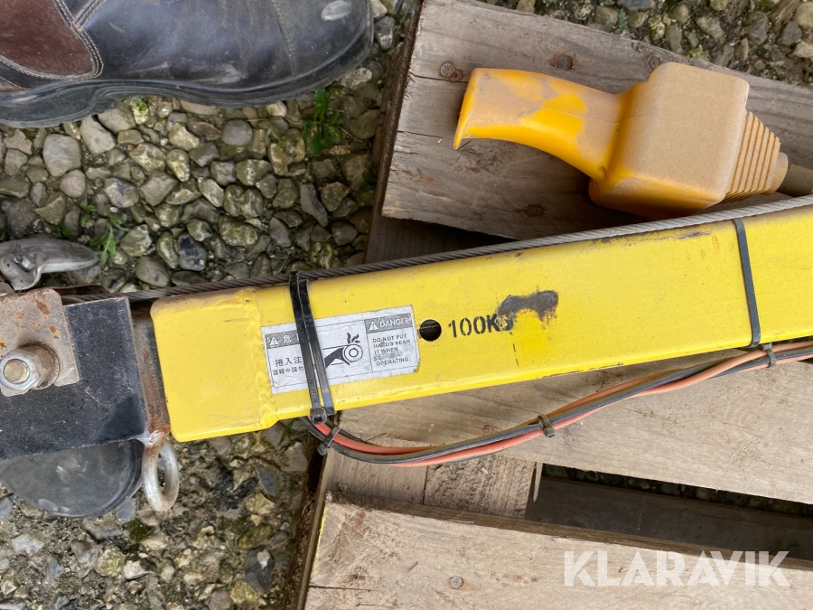 Lille kran med el hejs Scan Lifting 800kg