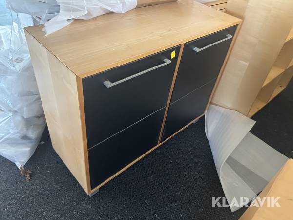 Kontormøbler 15 styk Samt 2 printere