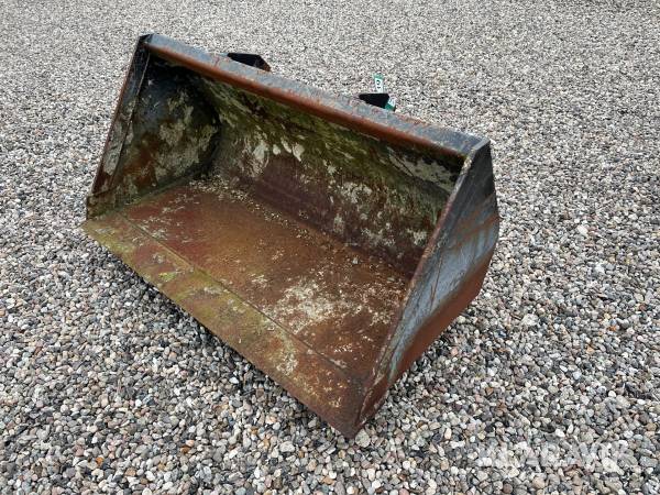 Skovle Giant GRB 1400