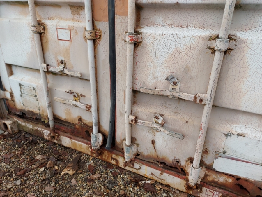 Container