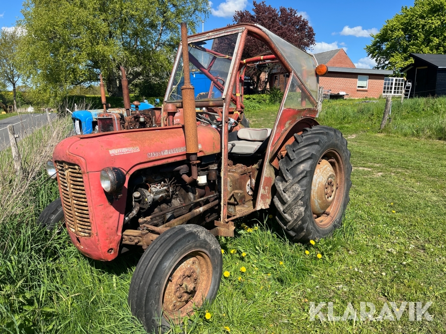 Veterantraktor Massey Ferguson 35 X multi power 3 cylinderet Diesel