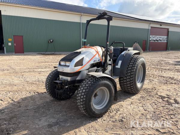 Traktor Lamborghini R1.45