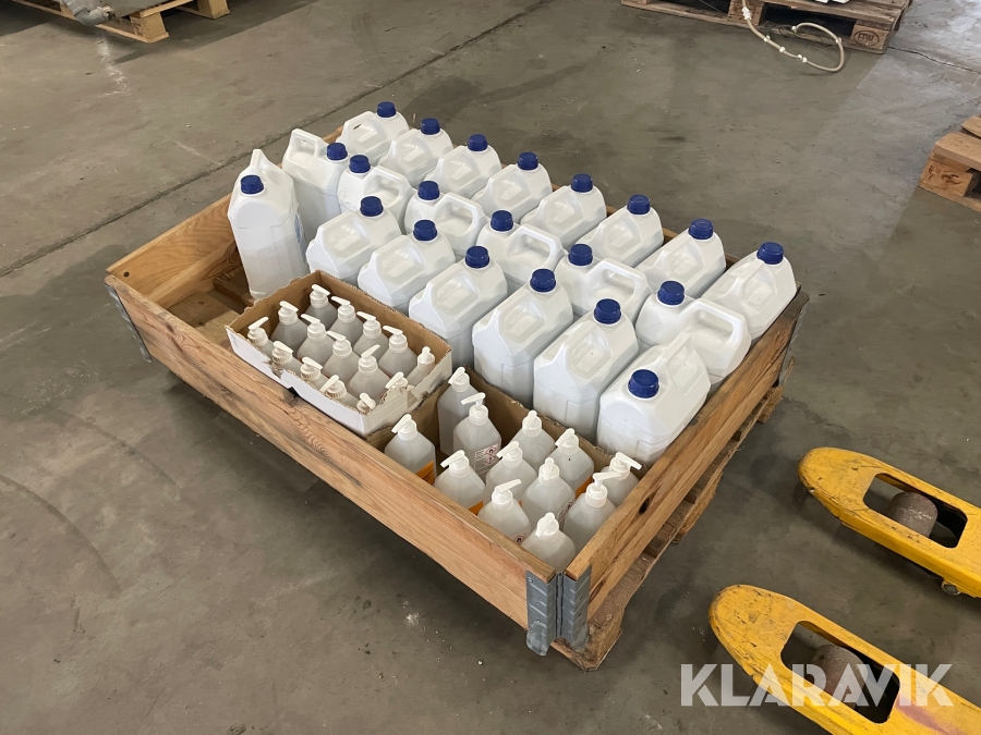 Håndsprit 27 styk og Clor 21 styk