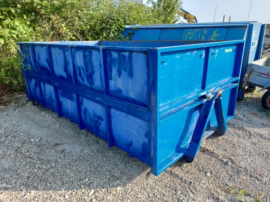 Container med kroghejs og sidelåger