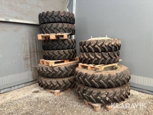Tvillingehjul 370/75 R28 og 340/85 R36 samt dæk 340/85 R38 og 370/75 R28, 8 Styk