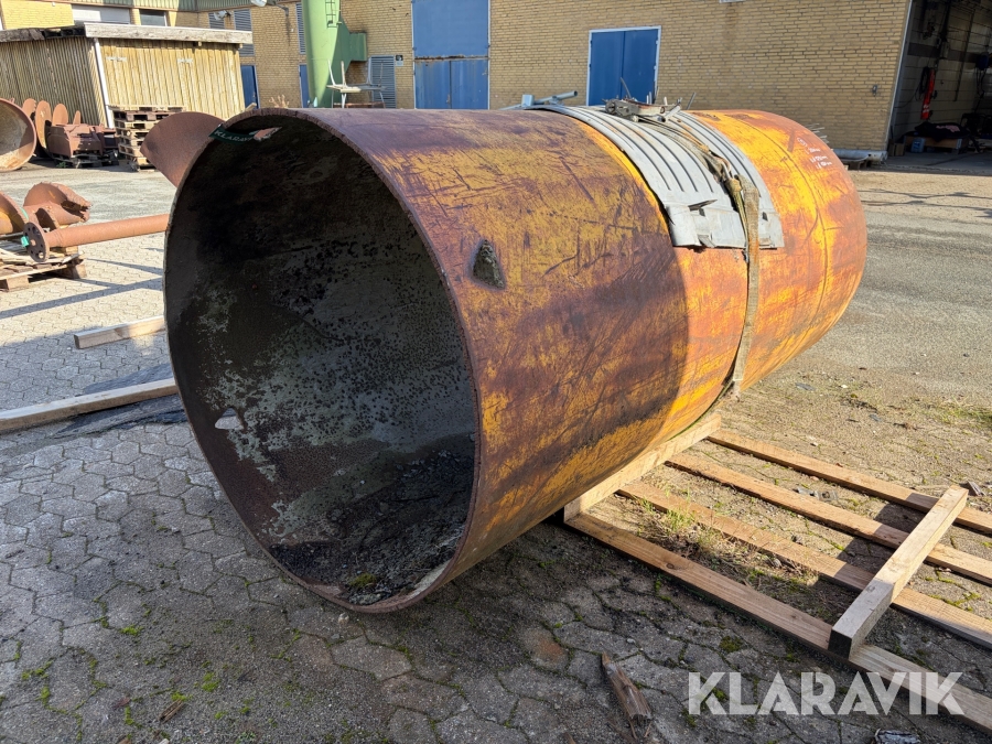 Casing jern rør 2500x1290mm 1 styk