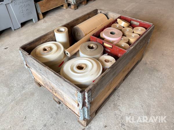 Papir- og plastemballage i blandede størrelser, ca. 50 Styk