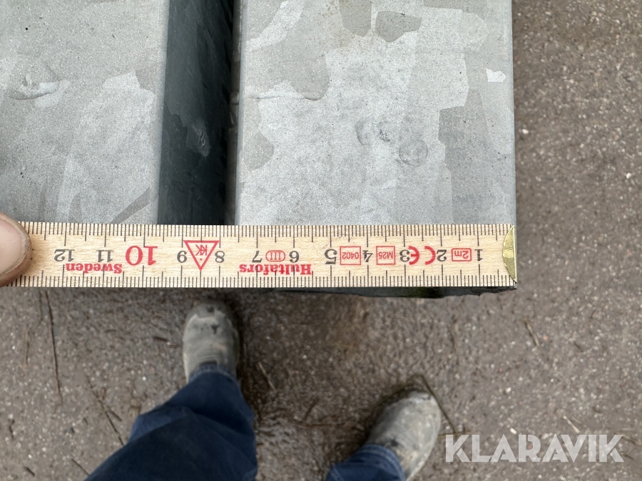 Galvaniserede stolper 56 styk. 2,0m. lange