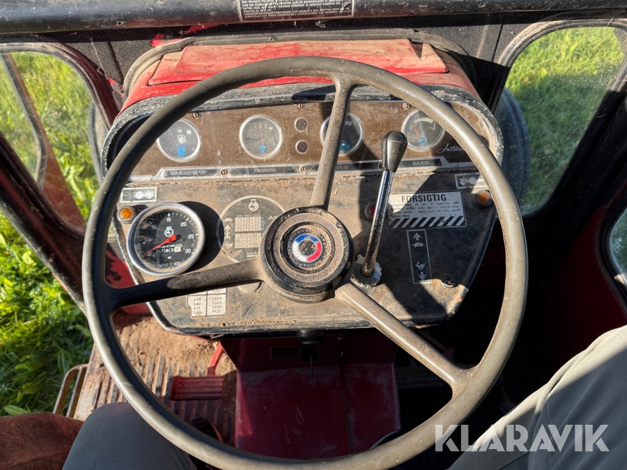 Veteran traktor IH 474, Nordfyns, Klaravik auktioner