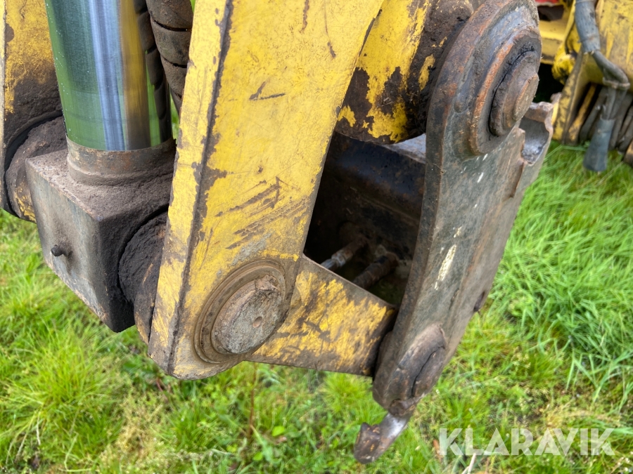 Rendegraver New Holland LB115.B