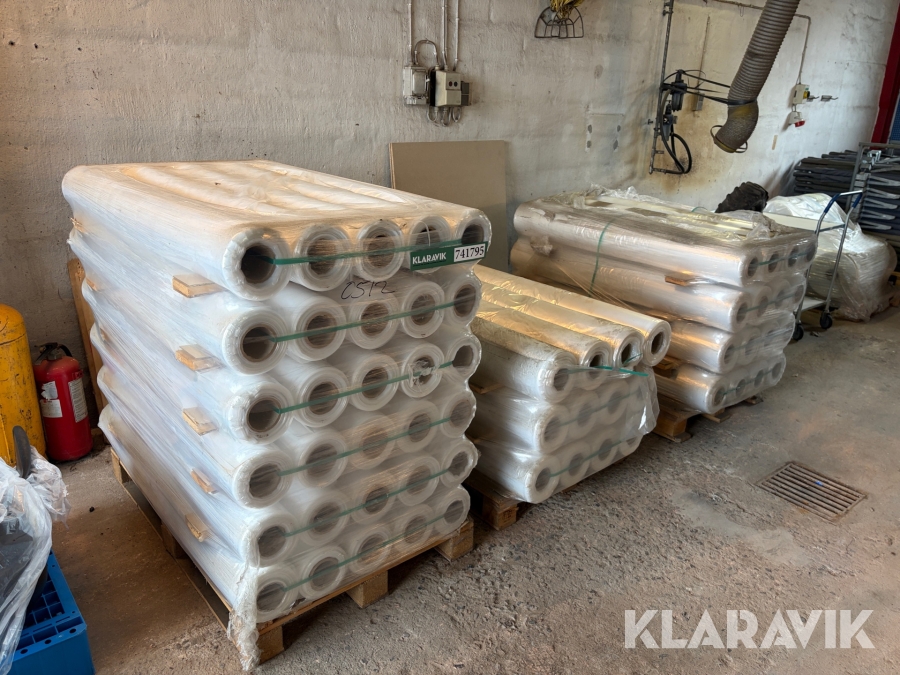 Parti med pallehætter til helpaller 1200x900 mm - 68 ruller