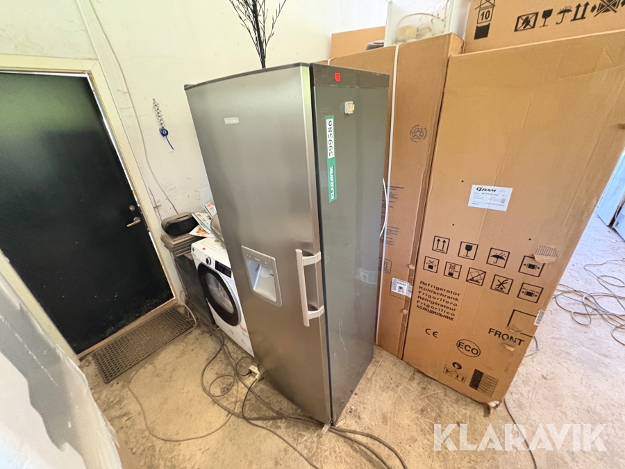 Fryseskab med isterning maskine Electrolux EUFG29820X