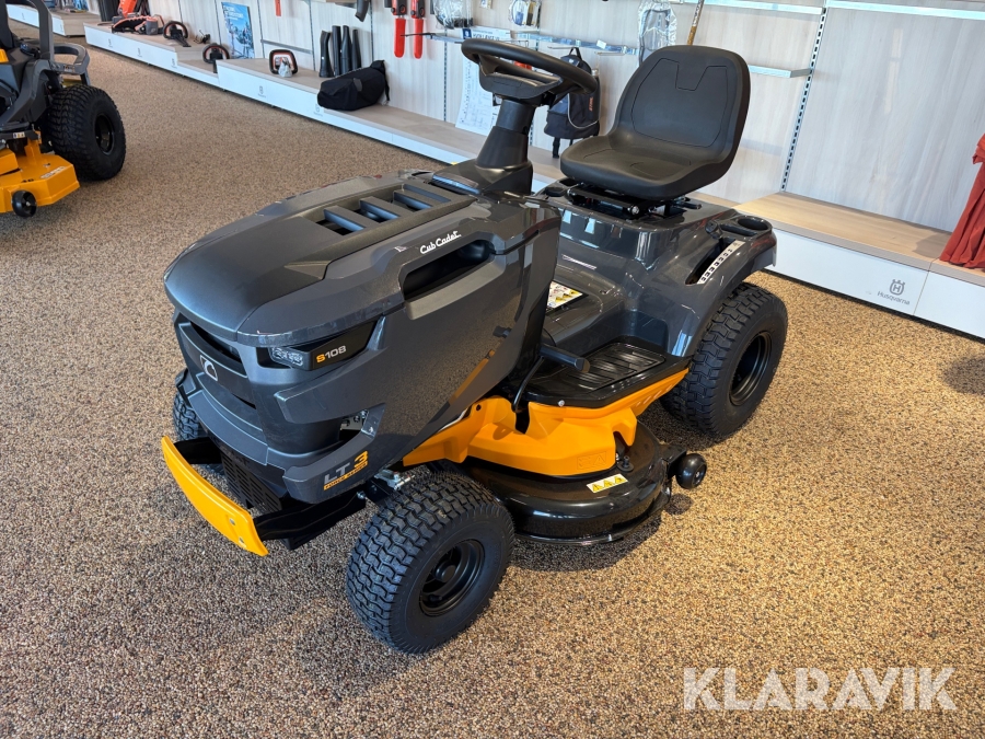 Græsslåmaskine Cub cadet 13AJR1CW603