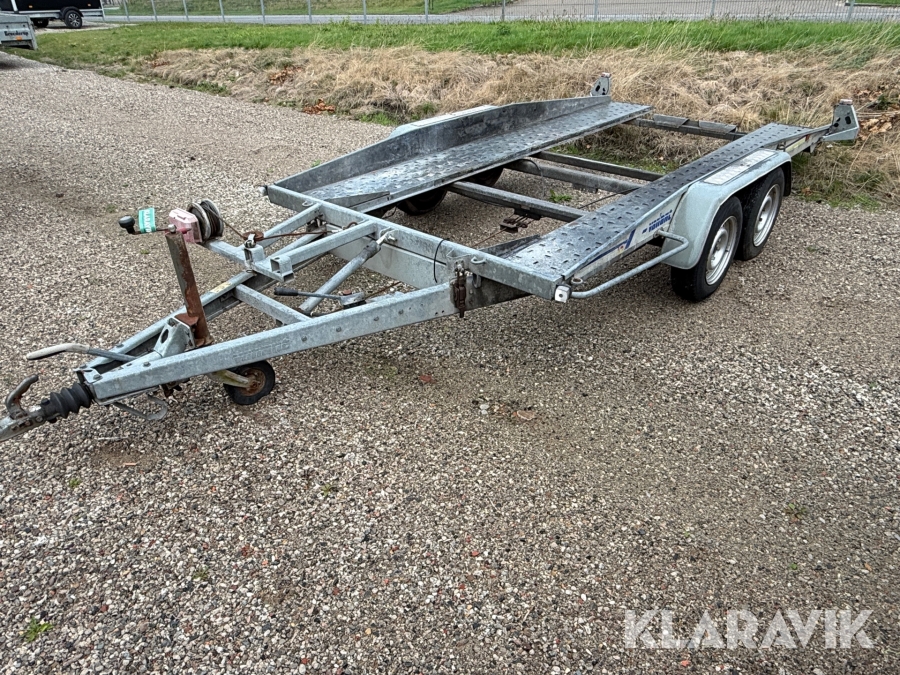 Autotrailer Variant 04A
