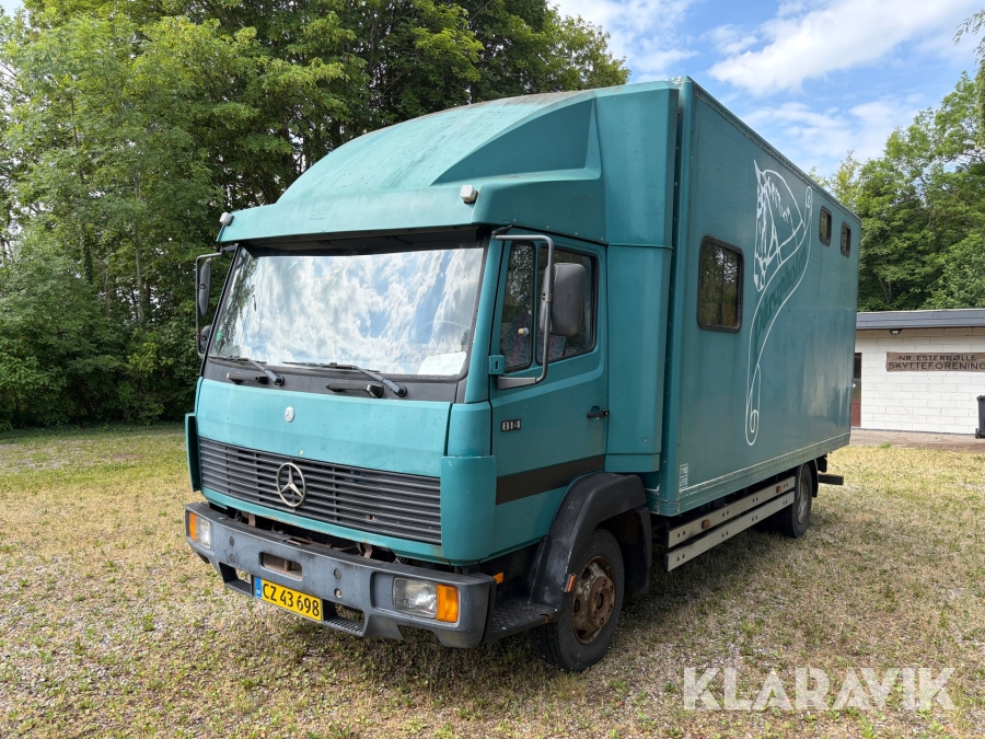 Hestetransporter Mercedes-Benz 814