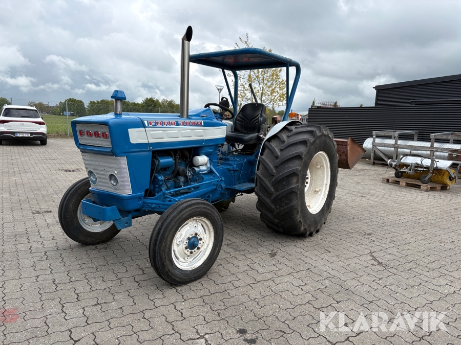 Veterantraktor Ford 3000