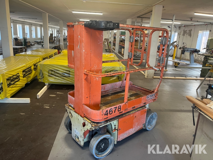 Søjlelift JLG 1230 ES