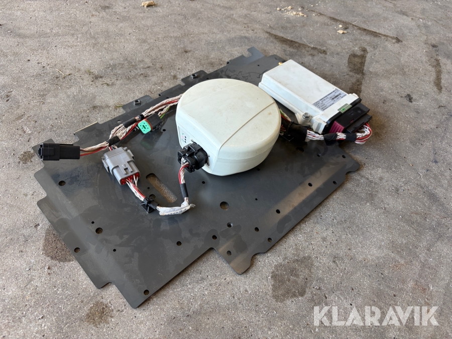GPS Novatel Smart 6 RTK til Fendt