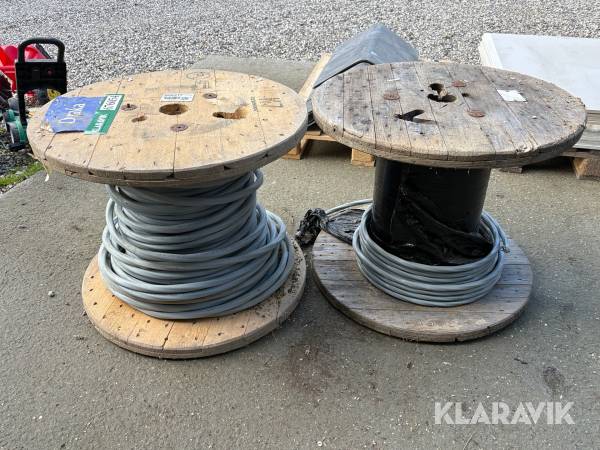 Kabeltrommel med kabel Draka 2 styk.