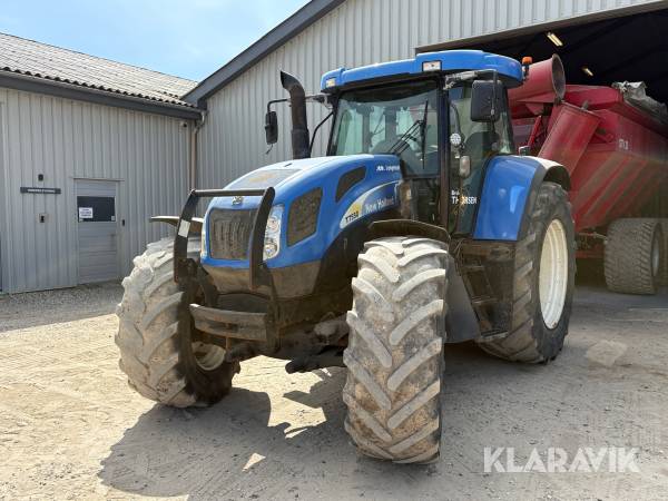 Traktor New Holland T7550