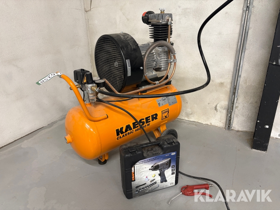 Kompressor Kaeser Classic 460/50w med slangeoprul, luftnøgle og ledningsoprul.
