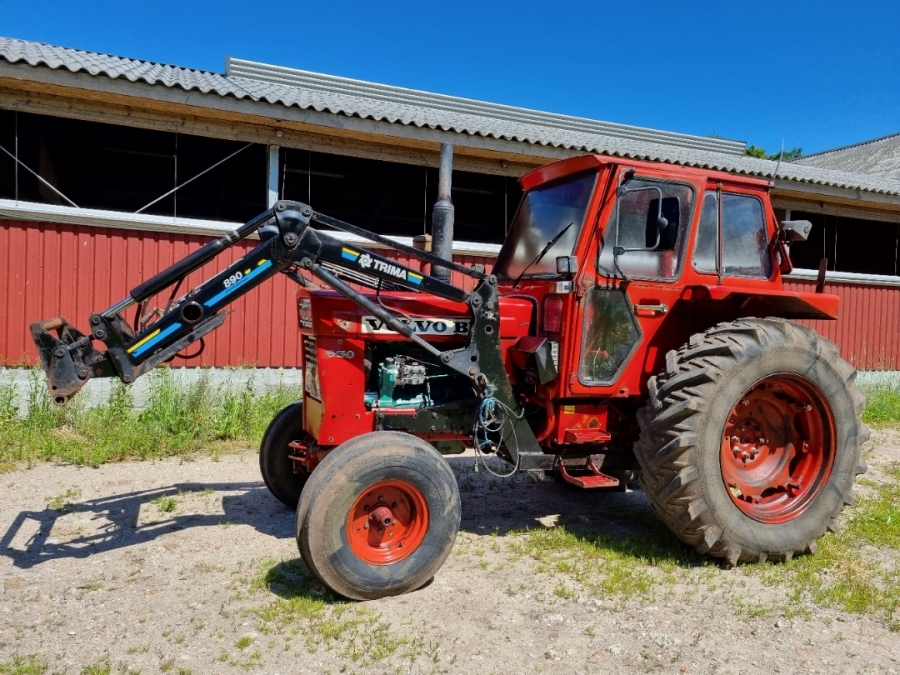 Traktor m. Frontlæsser