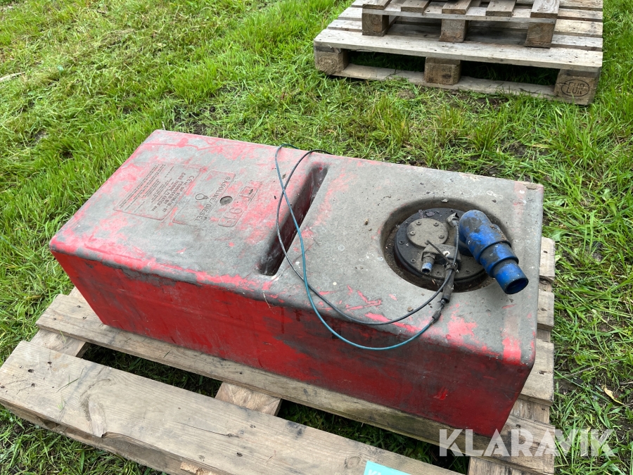 Brændstof tank