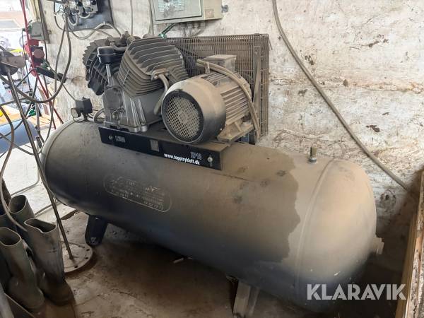 Kompressor Nuair NV10-500F-10T S/D - 10 hk