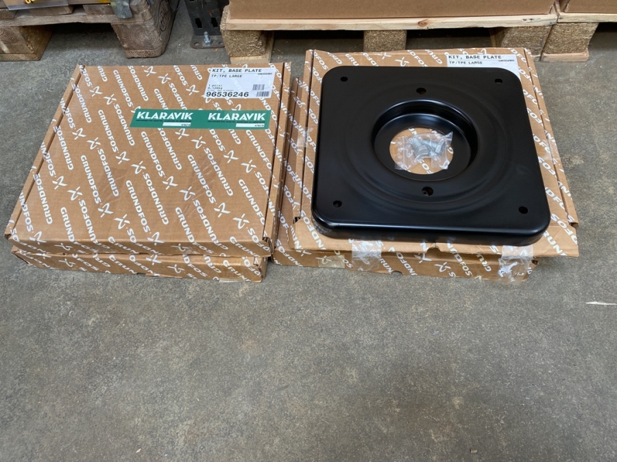 4 stk Base plate kit til pumper