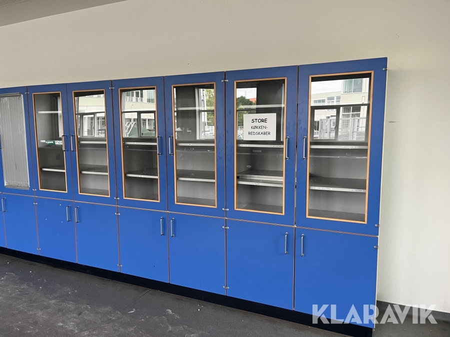 Skabe til bryggers eller andet Vitrine 3 styk 